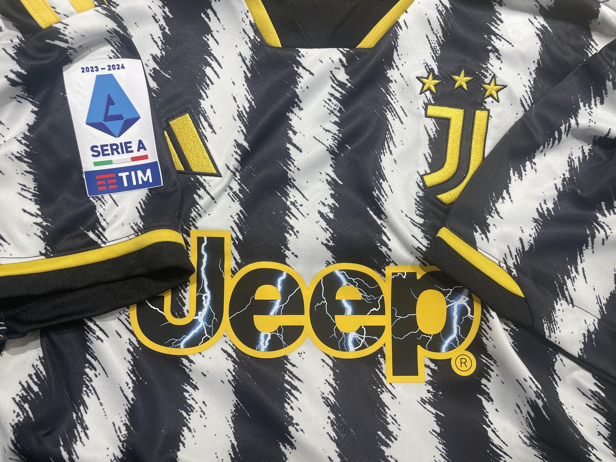 Maglia Gara Home Serie A “Chiesa 7” Autografata F.C. Juventus 2023